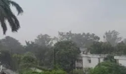 मौसम : उप्र के कई जिलों में आंधी-बारिश और वज्रपात का अलर्ट